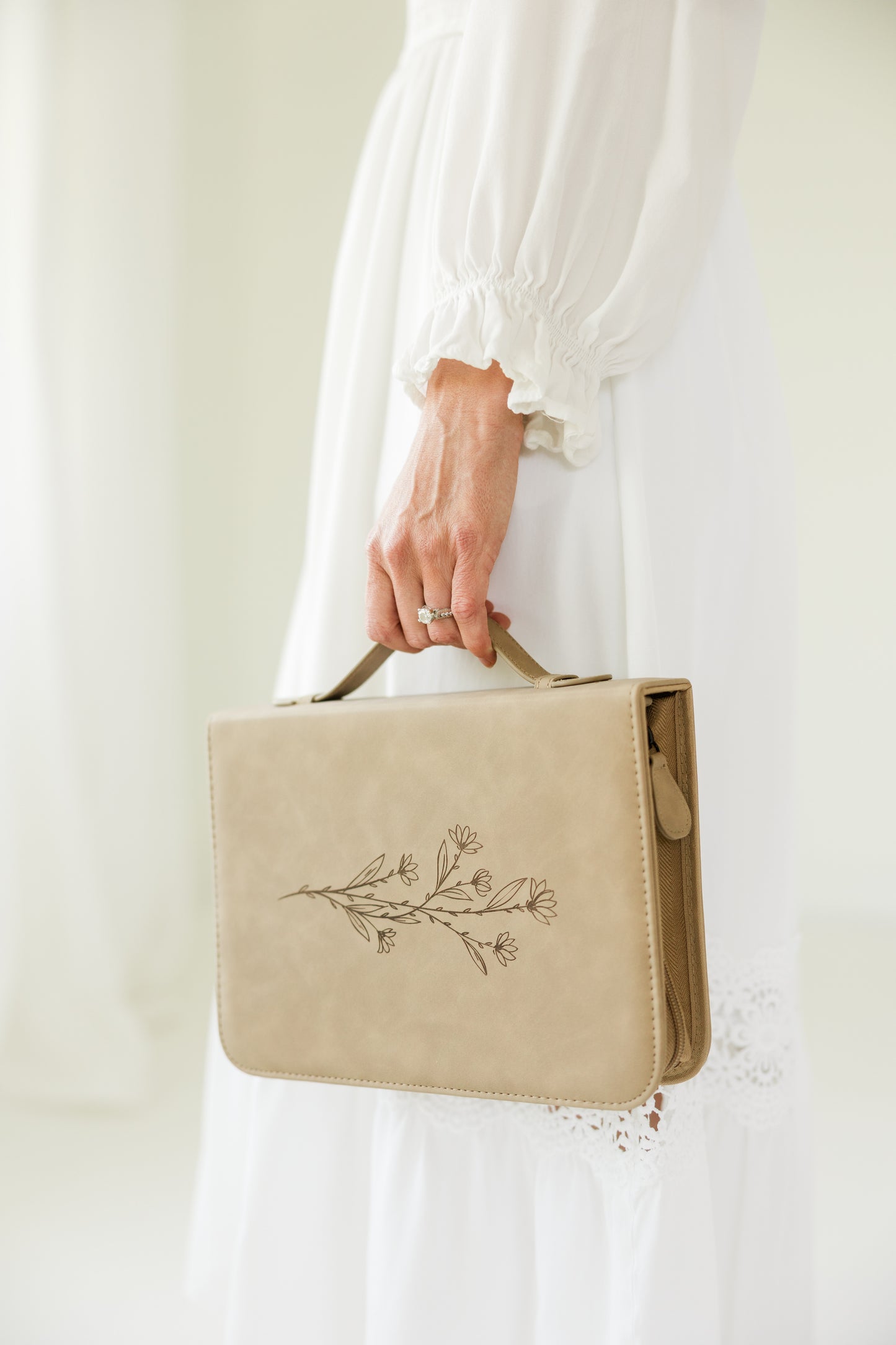 SALE! Single Floral Bible Case, Vegan Leather, Heat-Stamp-Debossed