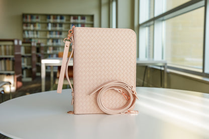 Weave Bible Case, Crossbody (Blush)