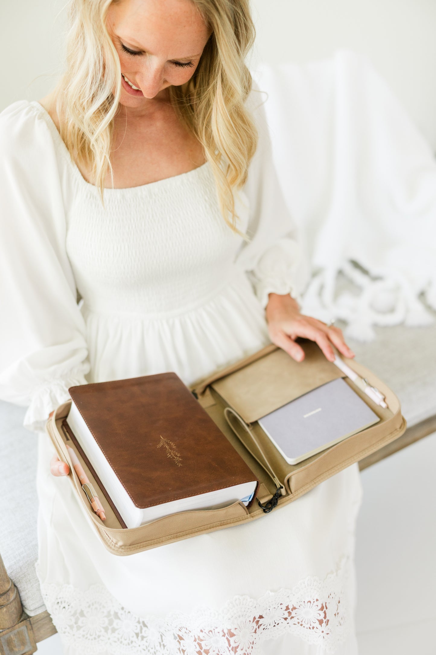 (Wholesale) Floral Trio Bible Case, Debossed
