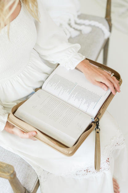 Wreath THE HOLY BIBLE Bible Case, Vegan Leather, Heat-Stamp-Debossed