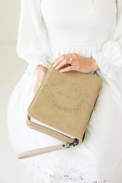 (Wholesale) Wreath Bible Case, Debossed