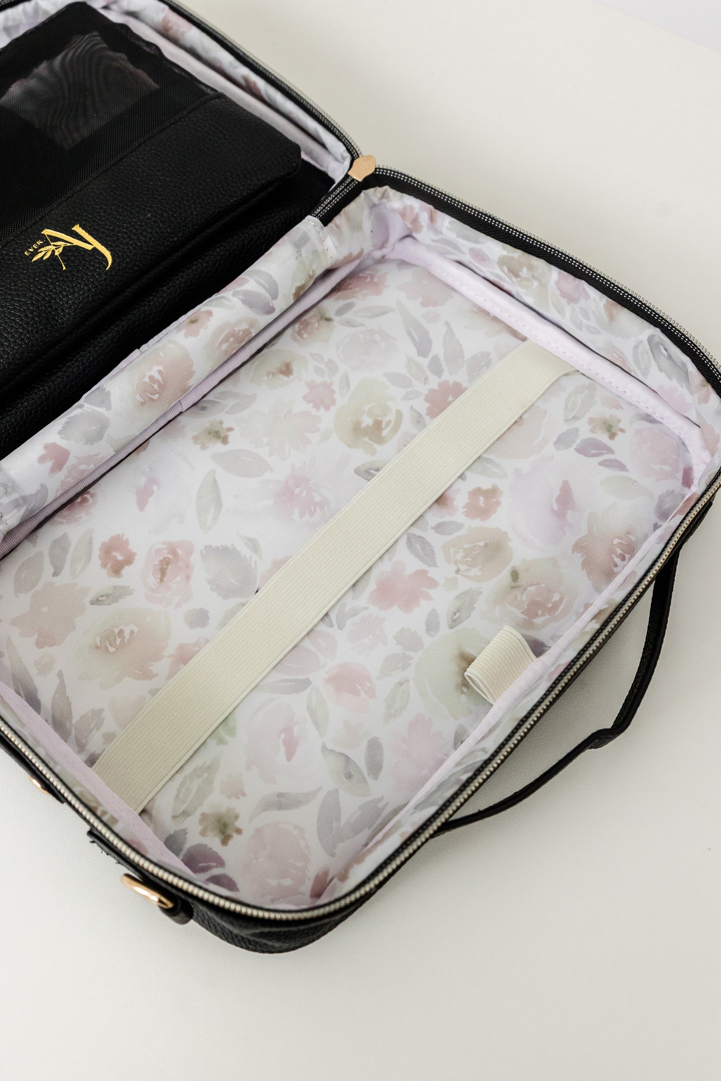 IN STOCK! BLACK Bible Bag Crossbody, Bible Cover, BLACK