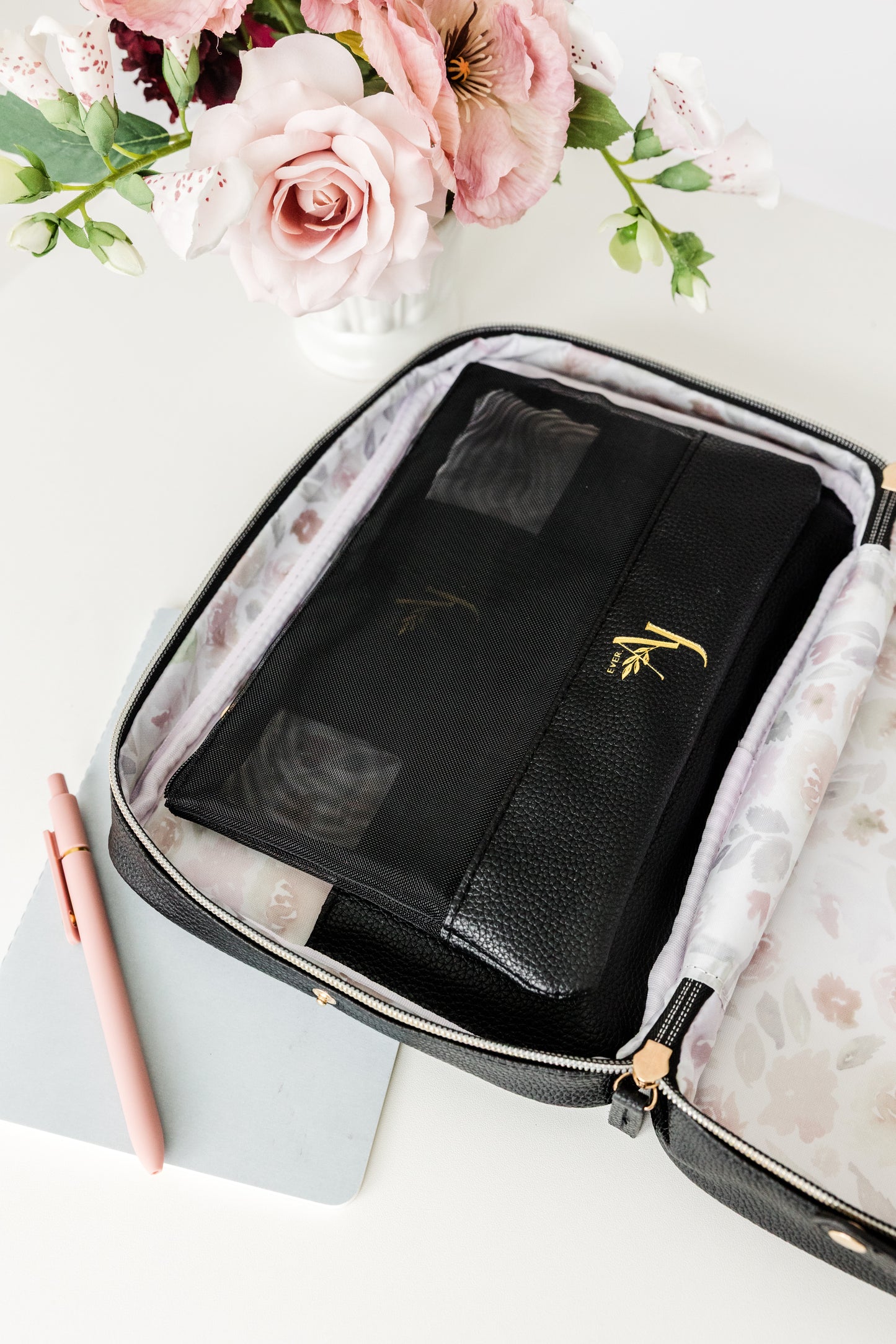 IN STOCK! BLACK Bible Bag Crossbody, Bible Cover, BLACK