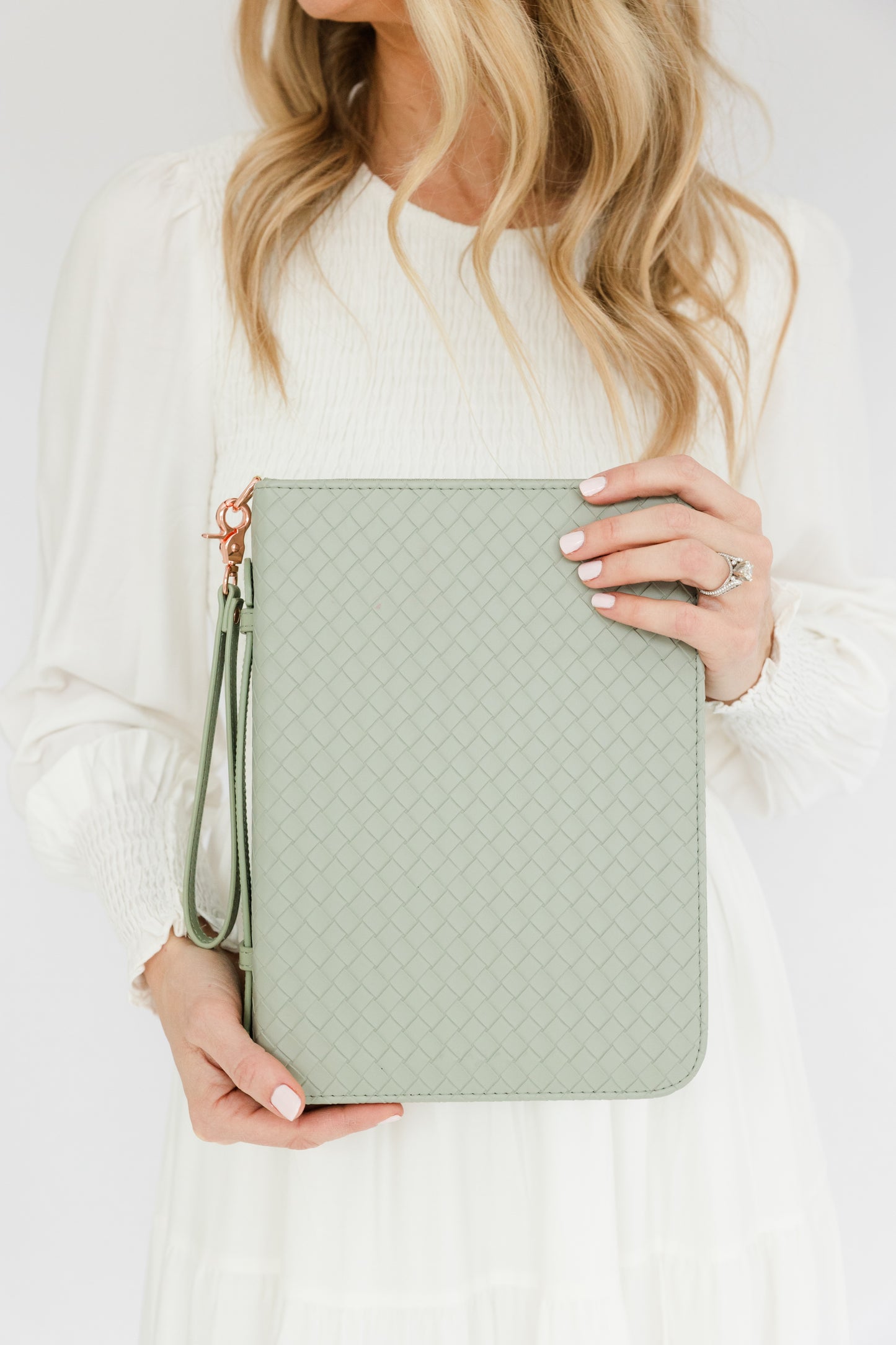 Sage Weave Bible Case, Crossbody, Sage