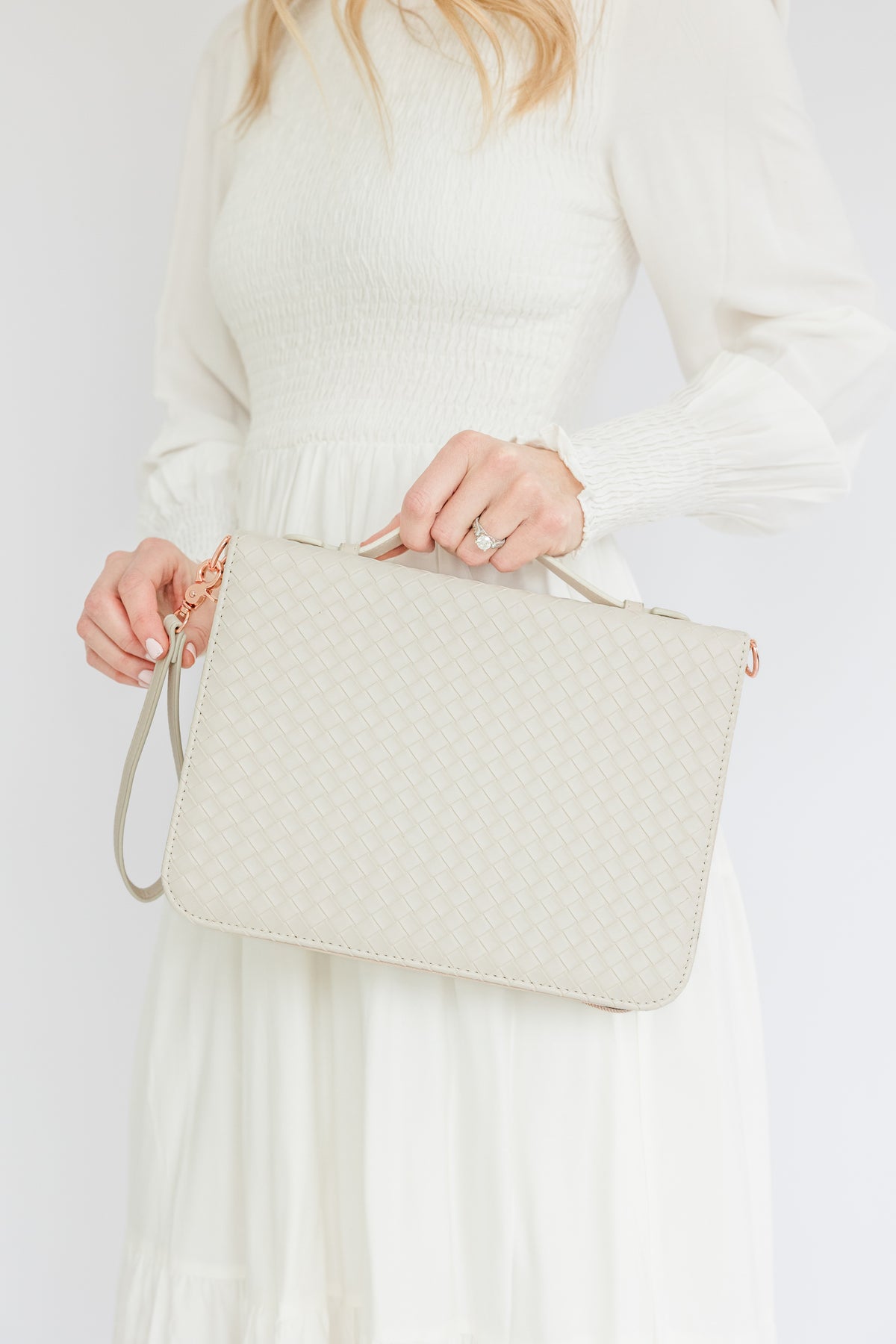 (Wholesale) Weave Bible Case, Crossbody PEARL