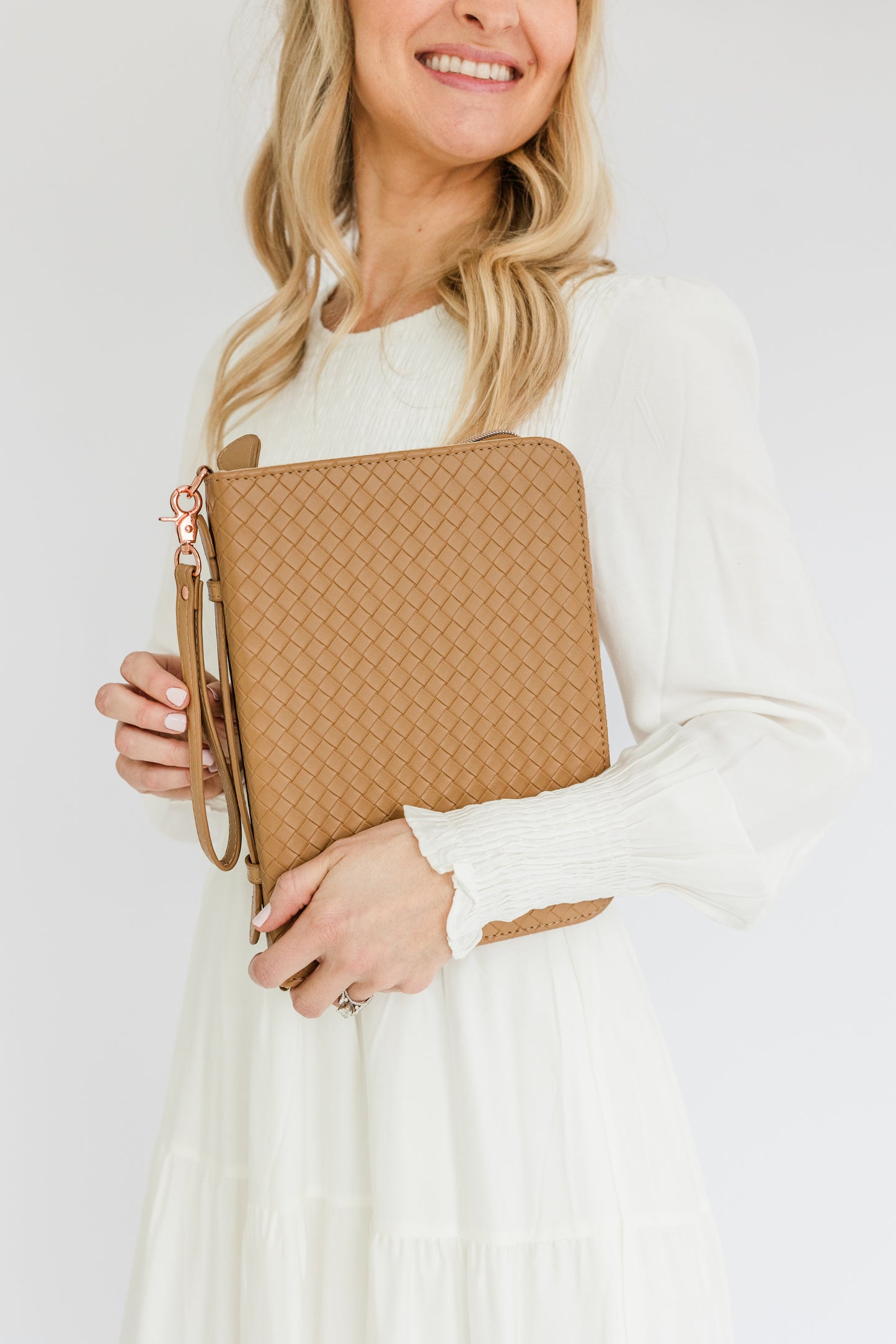 Caramel Weave Bible Case, Crossbody, Caramel