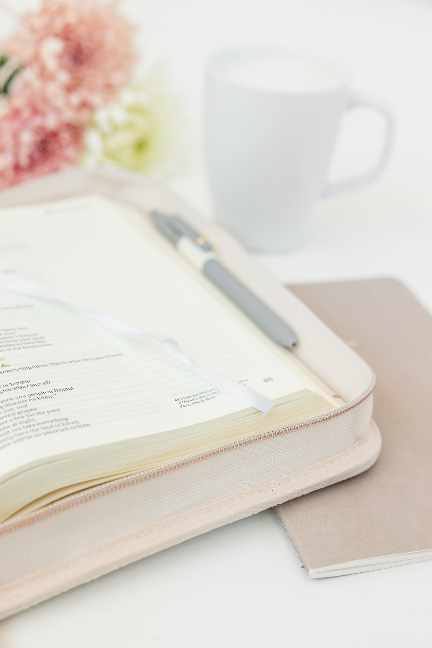 Pearl Bible Case, Crossbody, Pearl