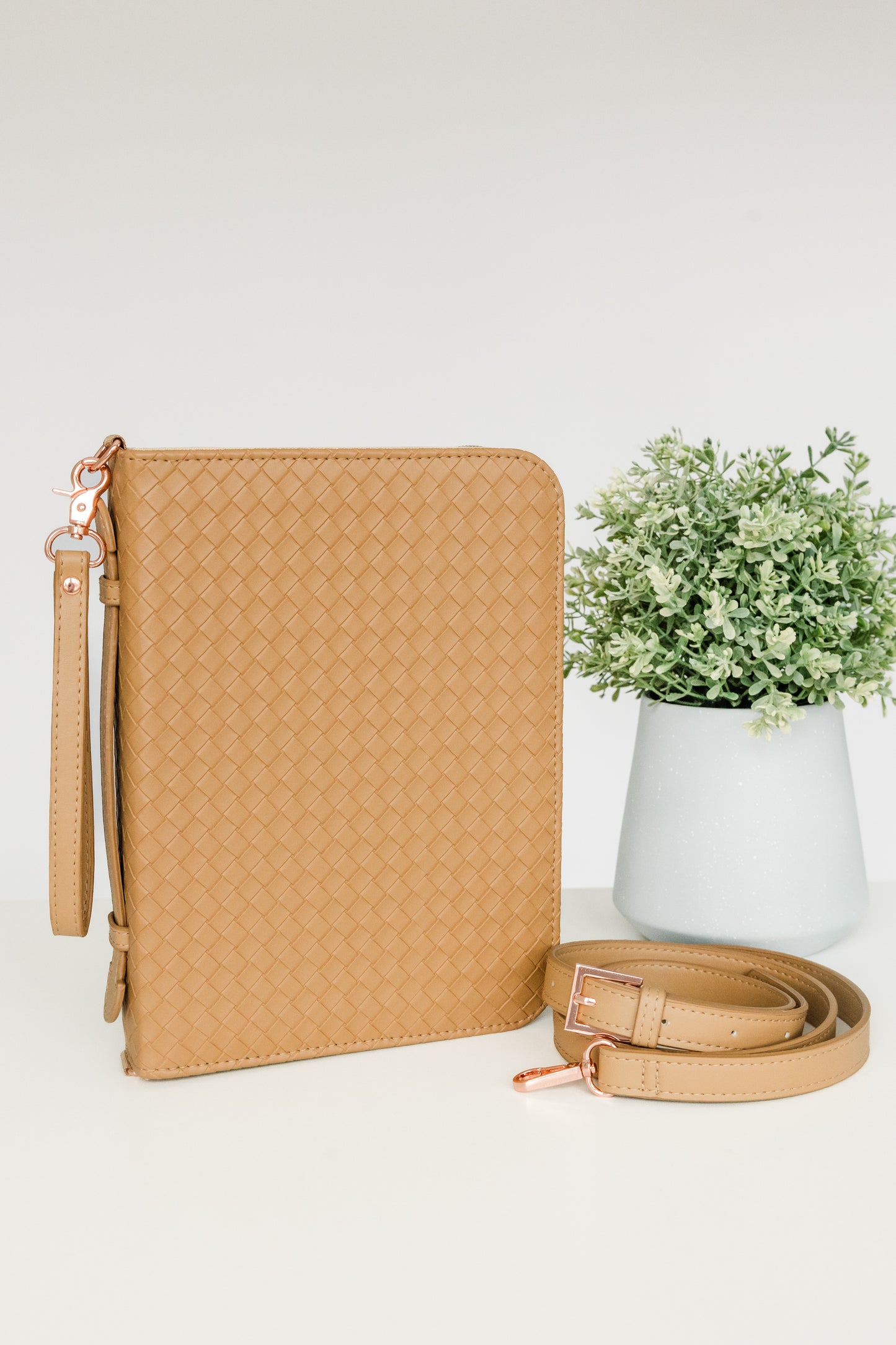 Caramel Weave Bible Case, Crossbody, Caramel