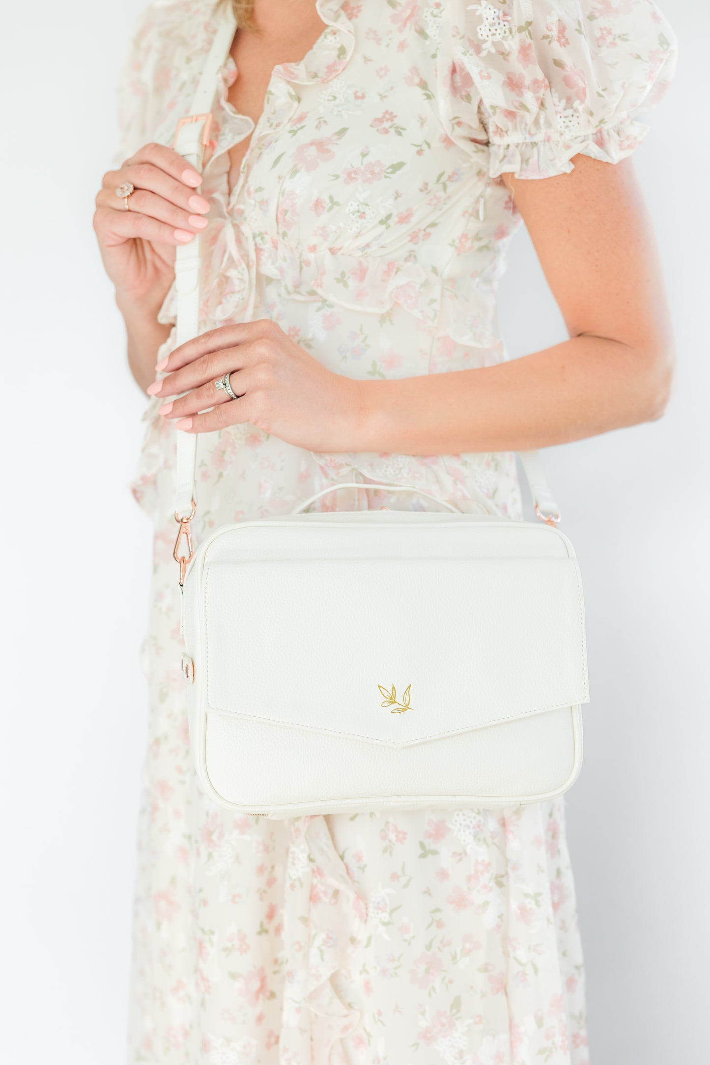 NEW! DOVE Bible Bag Crossbody, Bible Cover, DOVE