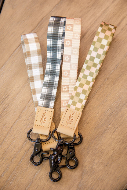Wristlet Keychain (Floral Checkered)