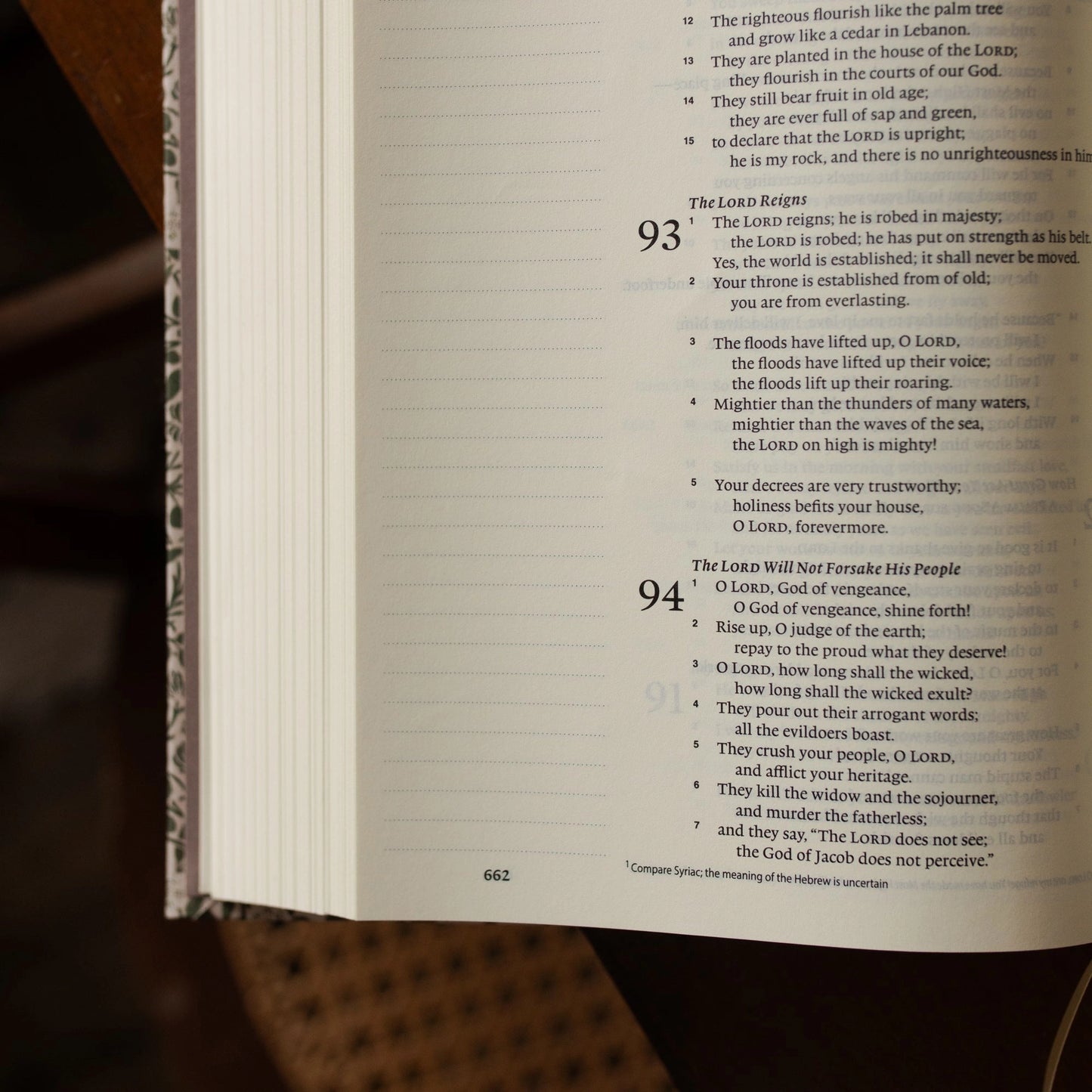 ESV Single Column Journaling Bible: Clover